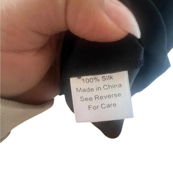 PARKER Black & White 100% Silk Dress – Size Small NWT! - Picture 3 of 6